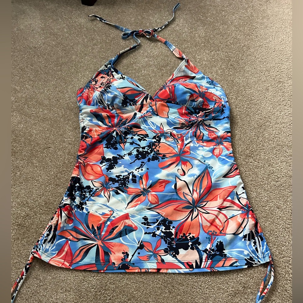 Croft & Barrow Floral Halter Tankini Top in Blue & Coral. Size 16